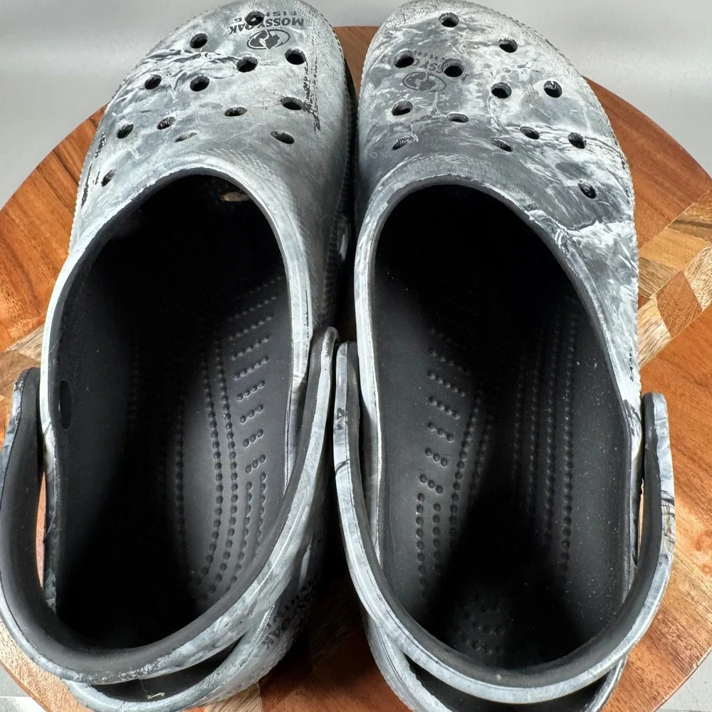 Crocs Classic Clog Mossy Oak Fishing Elements Bone Camo Mens 8 Womens 10 Grey